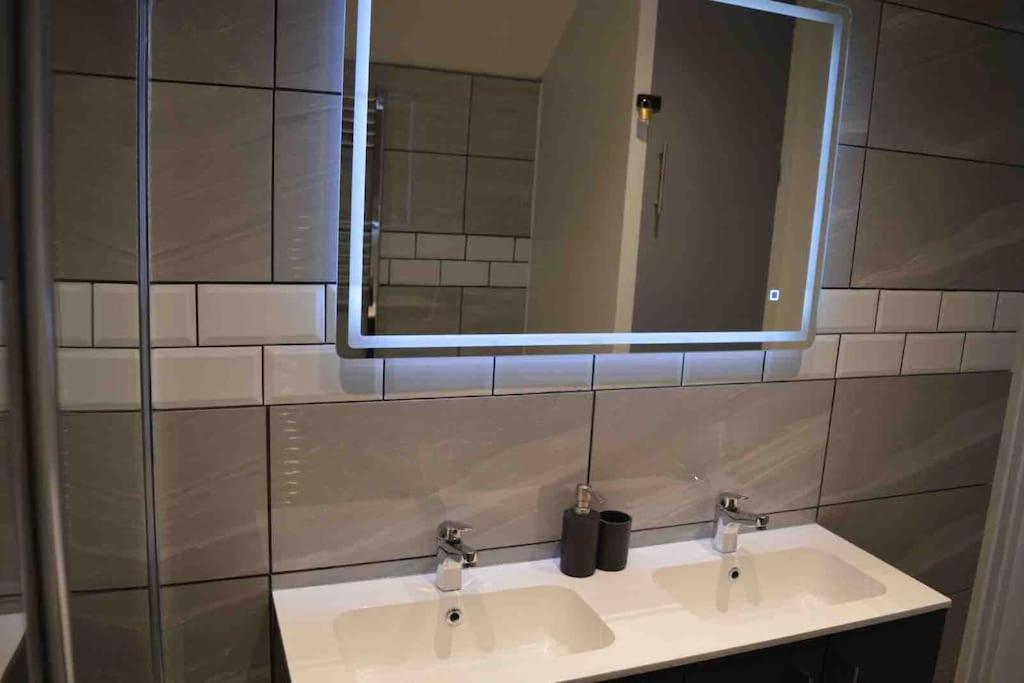 Unique 4 Bed House In Derby Perfect For Contractors And Families Villa Eksteriør billede