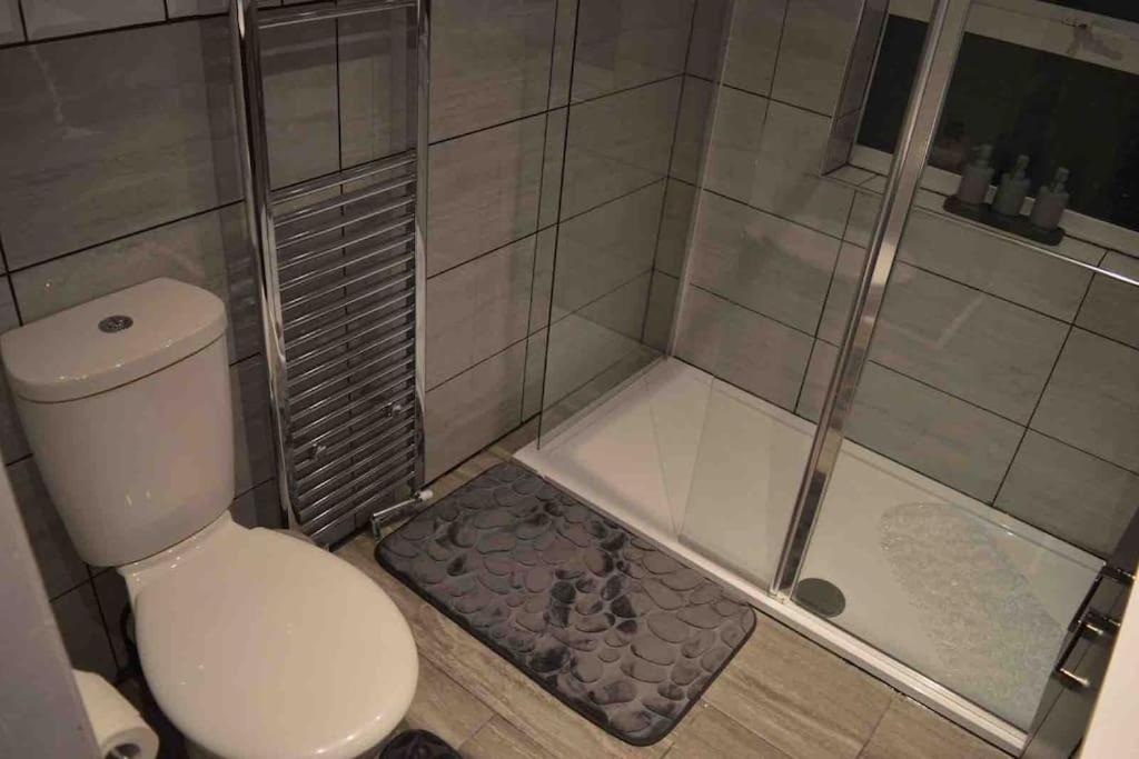 Unique 4 Bed House In Derby Perfect For Contractors And Families Villa Eksteriør billede
